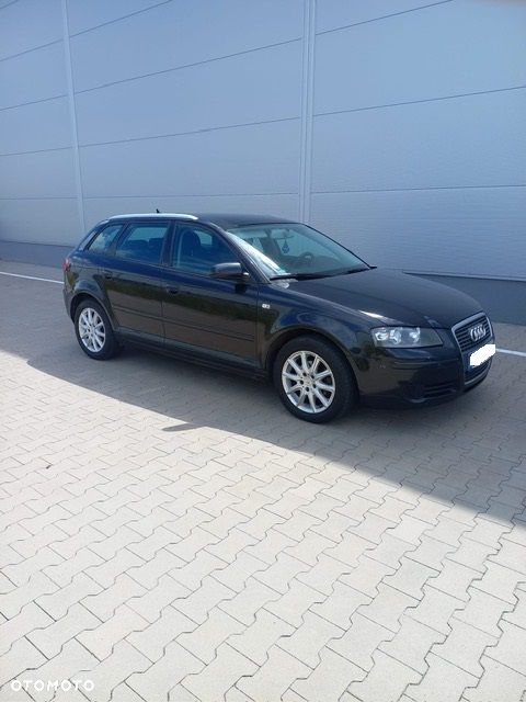 Audi A3 Sportback - 4