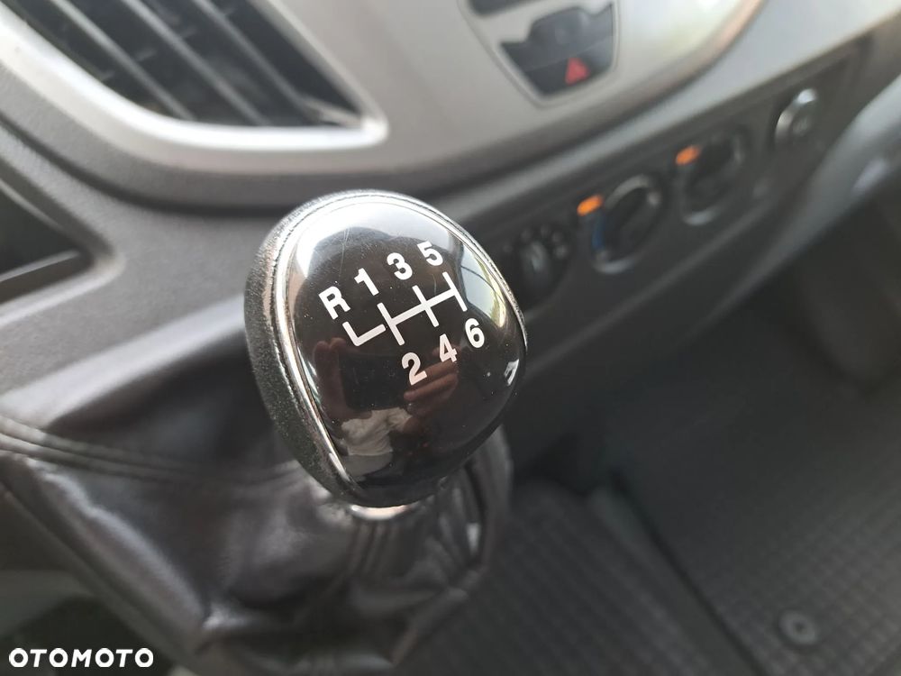 Ford Transit L3H2 Trend - 31