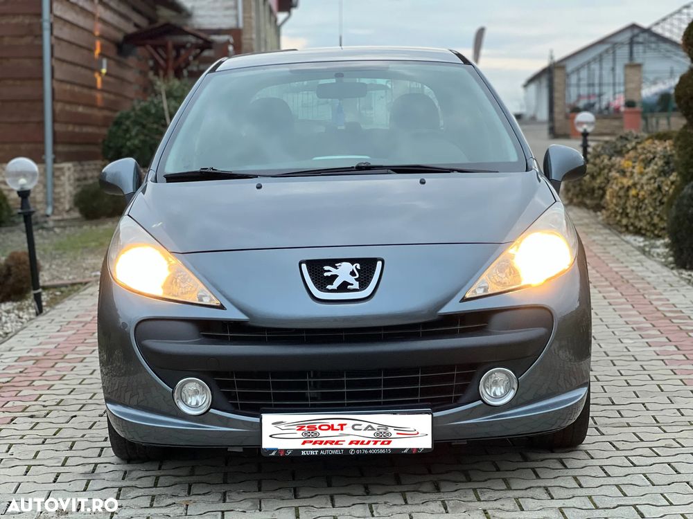 Peugeot 207 1.4 E Premium - 9