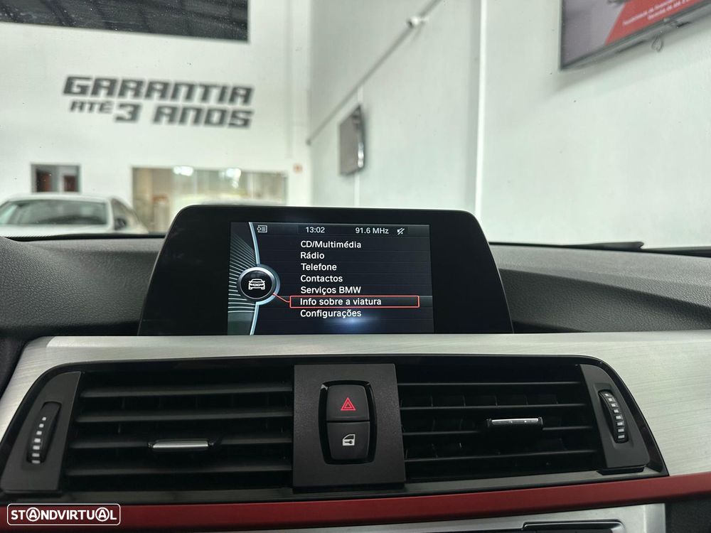 BMW 320 d Pack M - 18