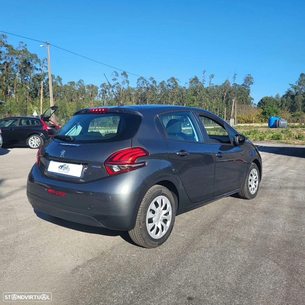 Peugeot 208 68 VTI Active - 13