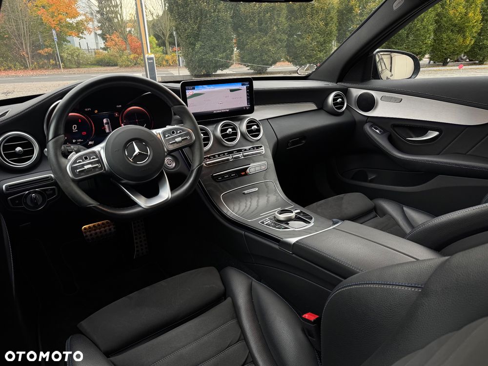 Mercedes-Benz Klasa C 220 d T 9G-TRONIC - 23