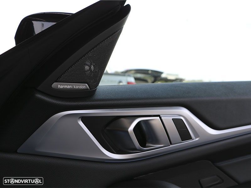 BMW i4 eDrive40 Pack Desportivo M - 19