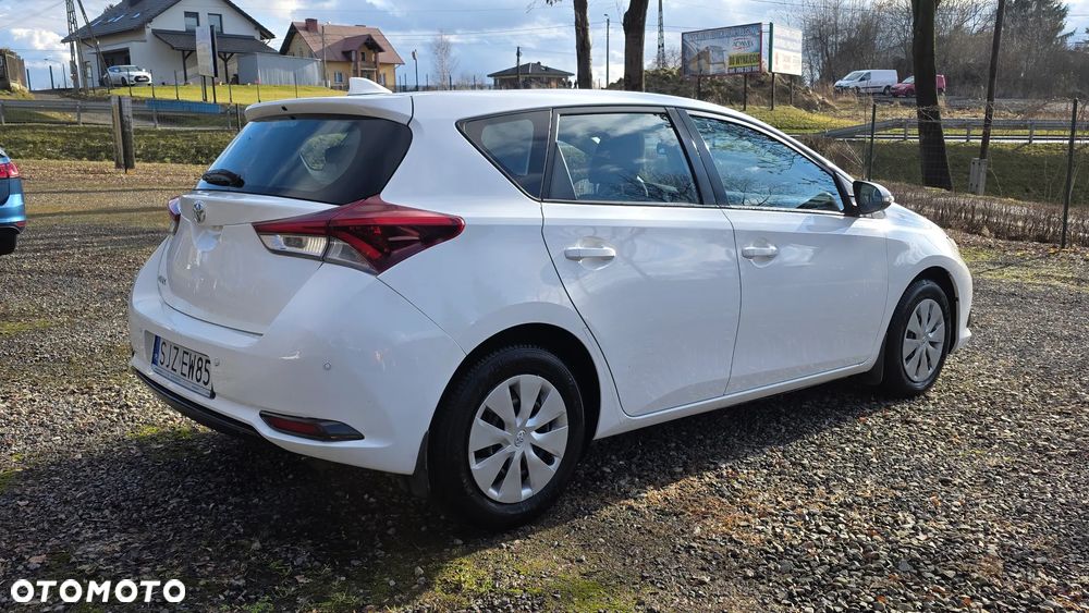 Toyota Auris 1.33 VVT-i Life - 6