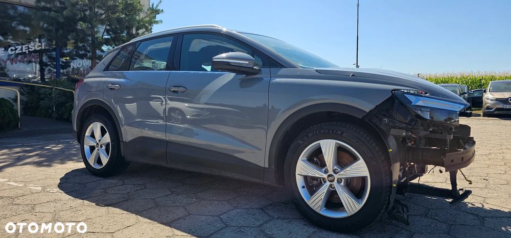 Audi Q4 e-tron 40 - 4