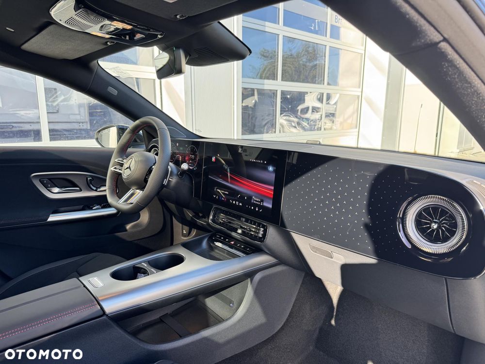 Mercedes-Benz CLA 200 mHEV 4-Matic 8G-DCT - 16