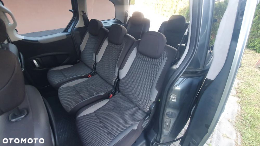 Peugeot Partner HDi FAP 110 Premium - 9