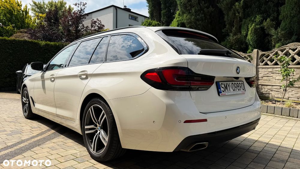 BMW Seria 5 520d Sport Line - 7