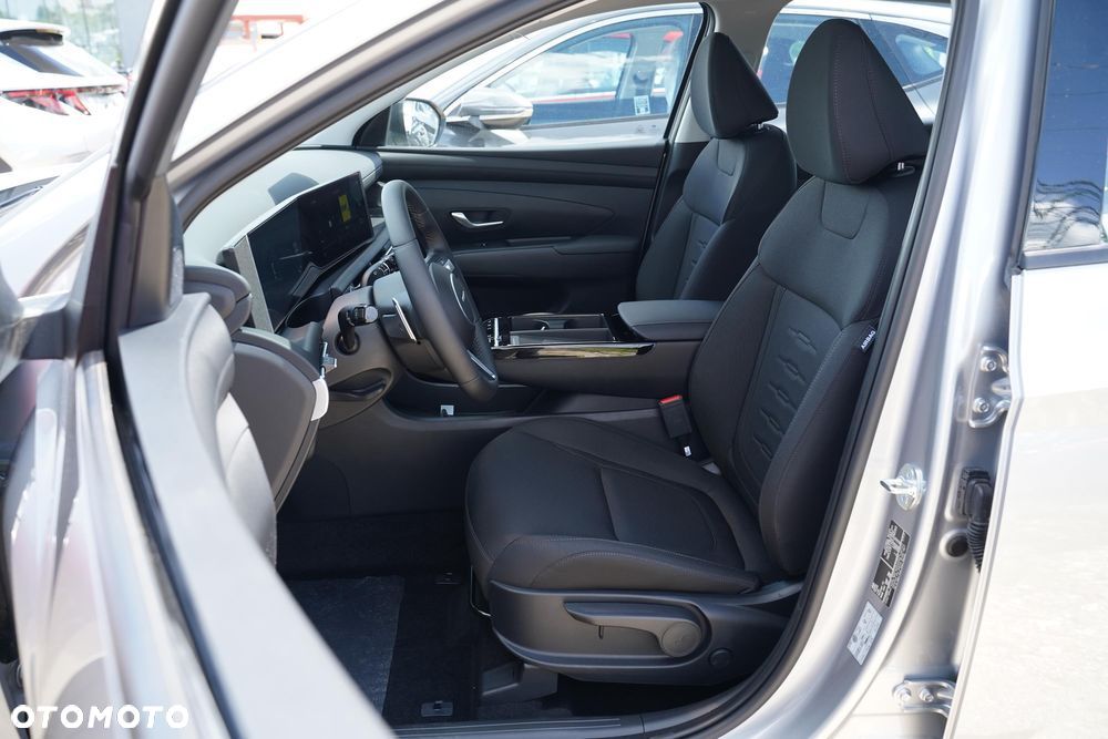 Hyundai Tucson 1.6 T-GDi HEV Smart 2WD - 11