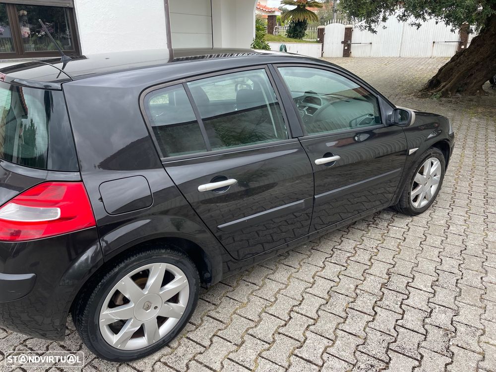Renault Mégane 1.5 dCi Privilège - 9