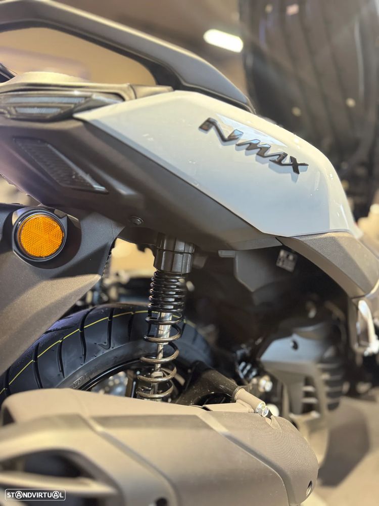 Yamaha NMAX 125 TECH MAX - 8