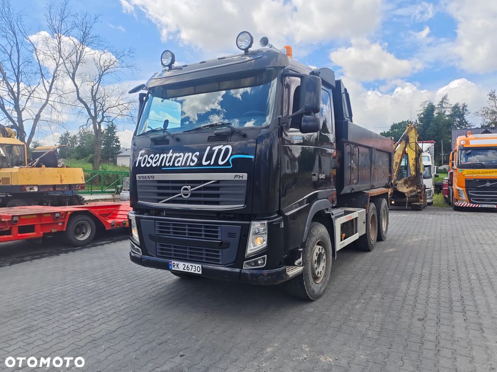 Volvo FH 6x4 - 2