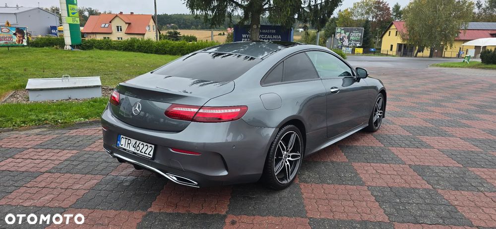 Mercedes-Benz Klasa E 220 d Coupe 4-Matic 9G-TRONIC - 5
