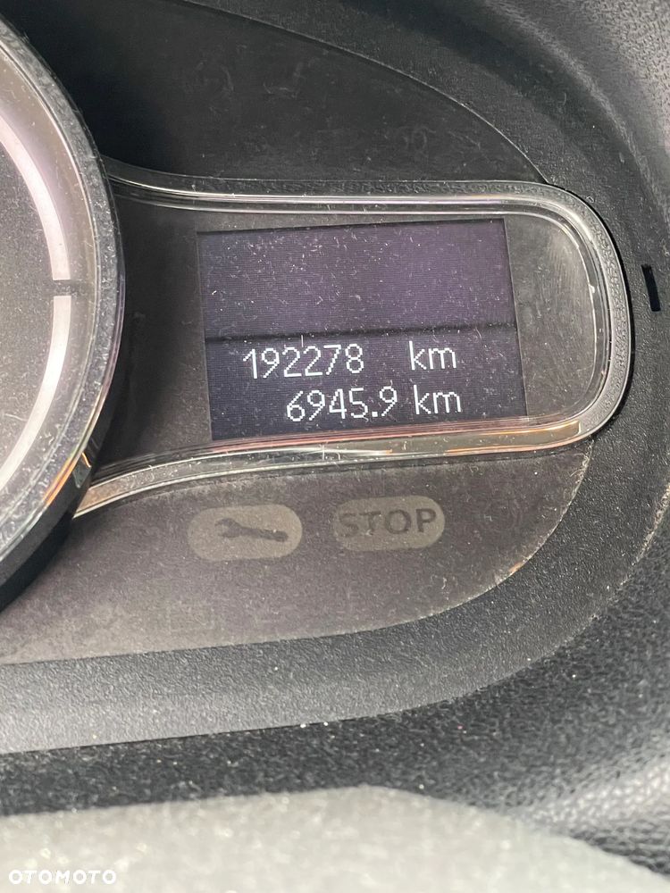 Renault Megane 1.6 16V 110 Expression - 13