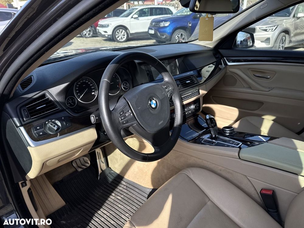 BMW 5 Series 2011 — imagine 12
