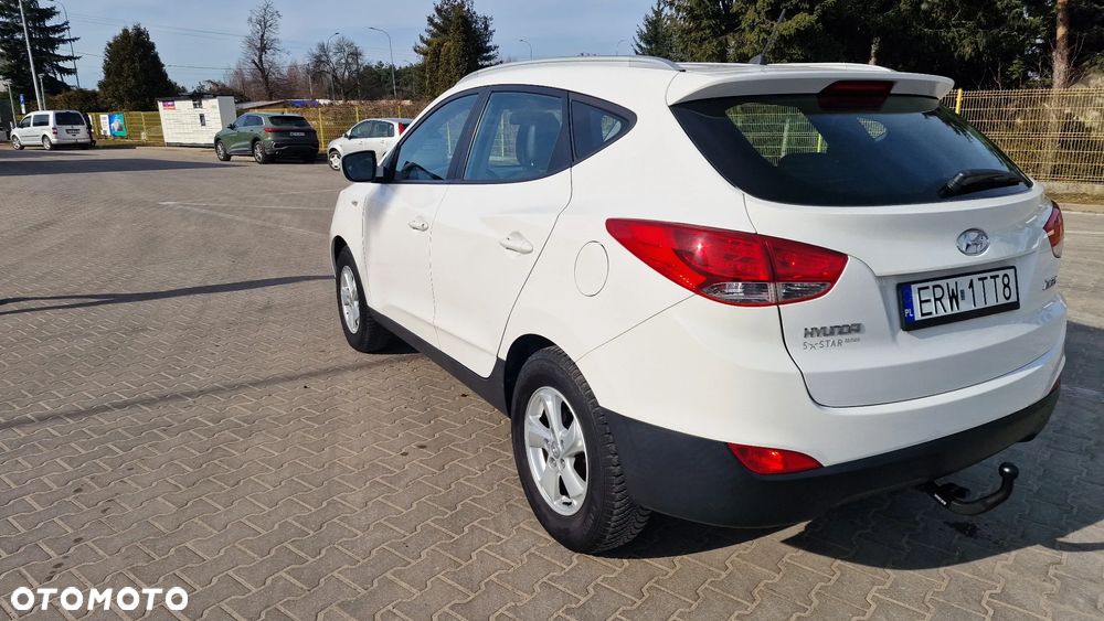 Hyundai ix35 1.6 2WD Style - 19