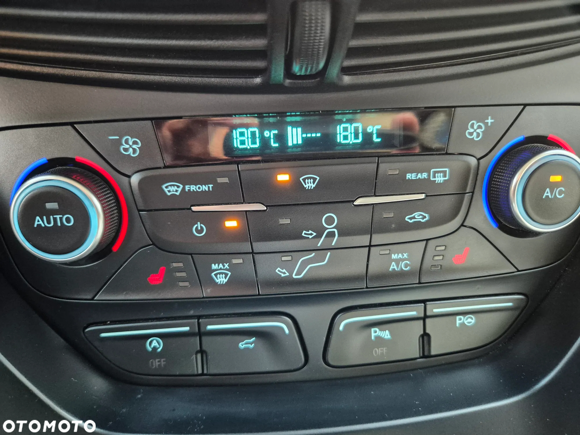 Ford Kuga Vignale 1.5 EcoBoost FWD ASS - 14