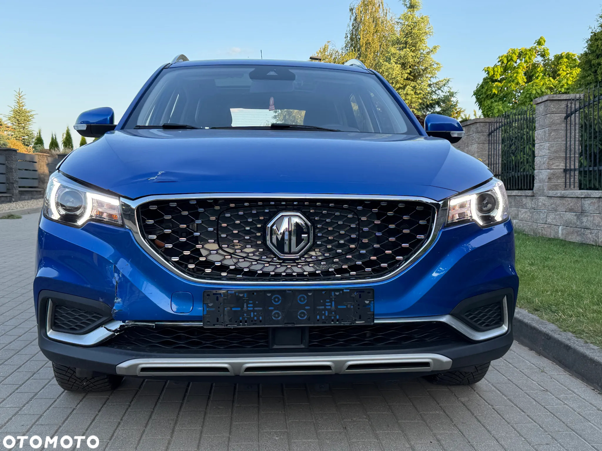 MG ZS EV Luxury - 27