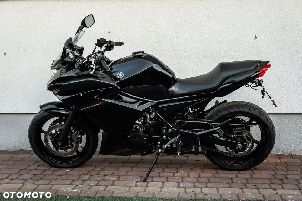Yamaha XJ - 7