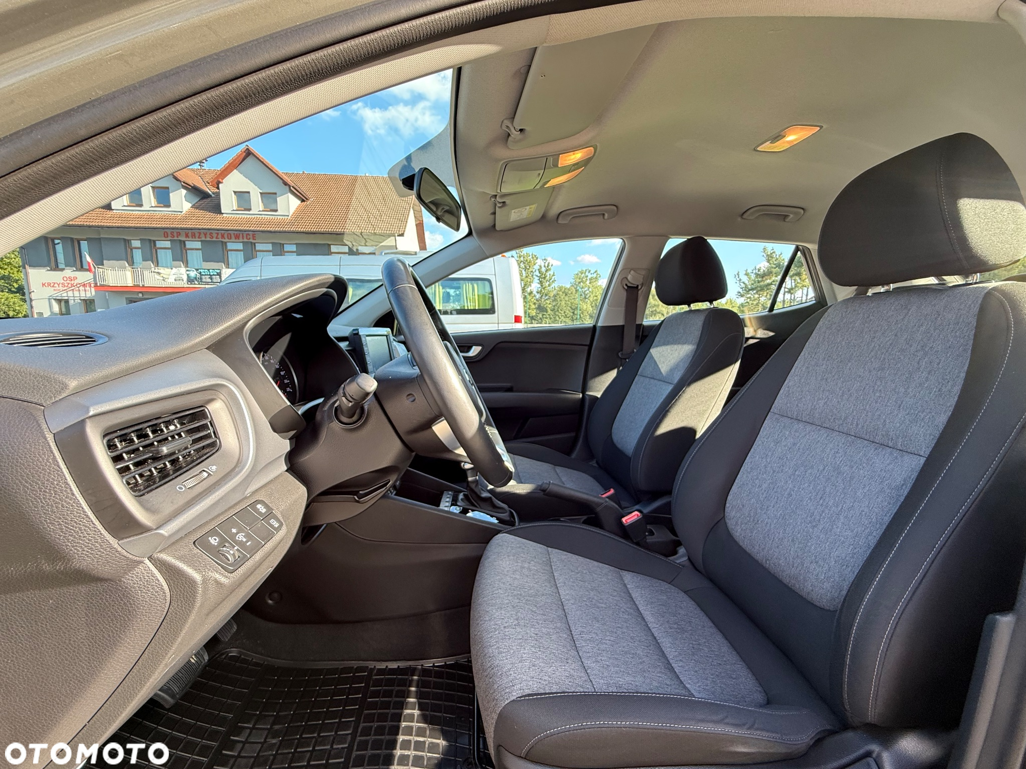 Kia Stonic 1.0 T-GDI M - 16