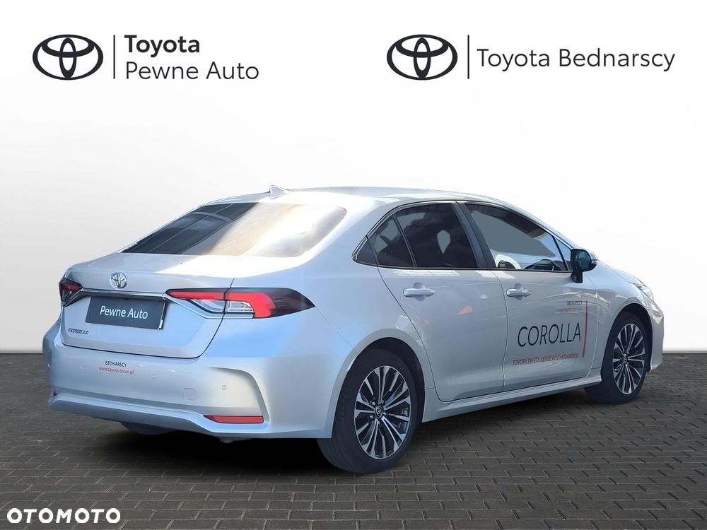 Toyota Corolla - 5