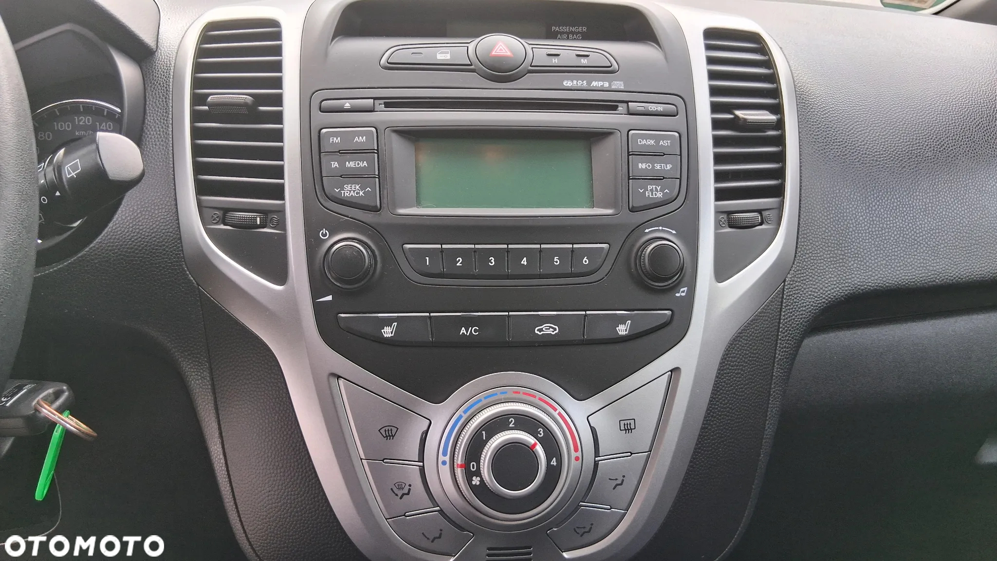 Hyundai ix20 1.4 blue Comfort - 15