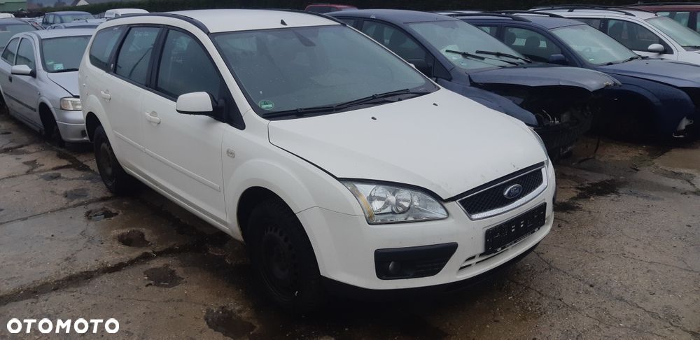 Na części Ford Focus MK2 Silnik Skrzynia Maska Zderzak Drzwi Klapa Szyba - 1