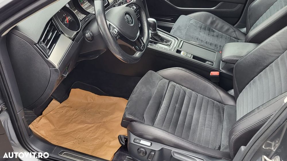 Volkswagen Passat - 5