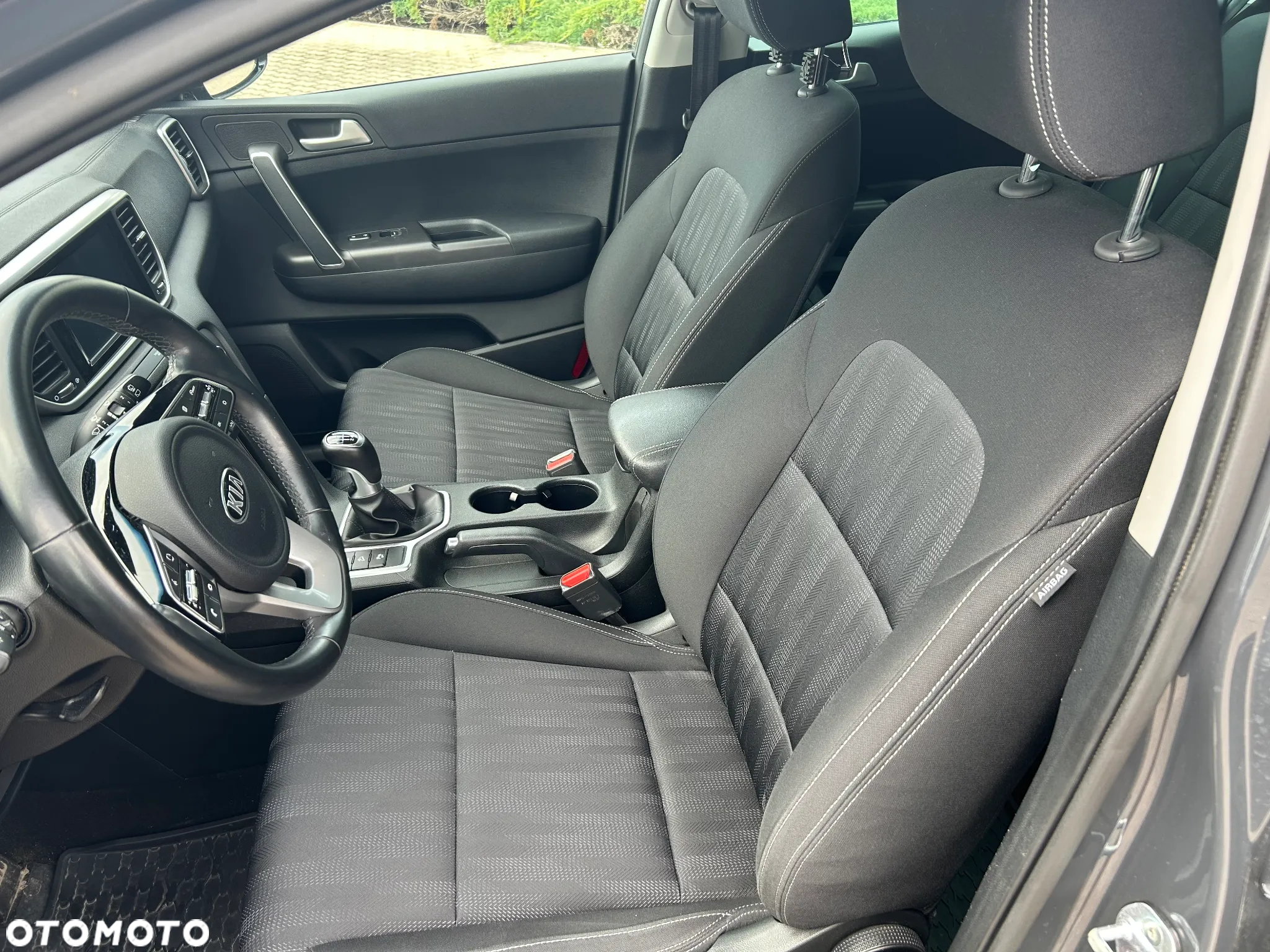 Kia Sportage 1.6 T-GDI M 4WD - 10