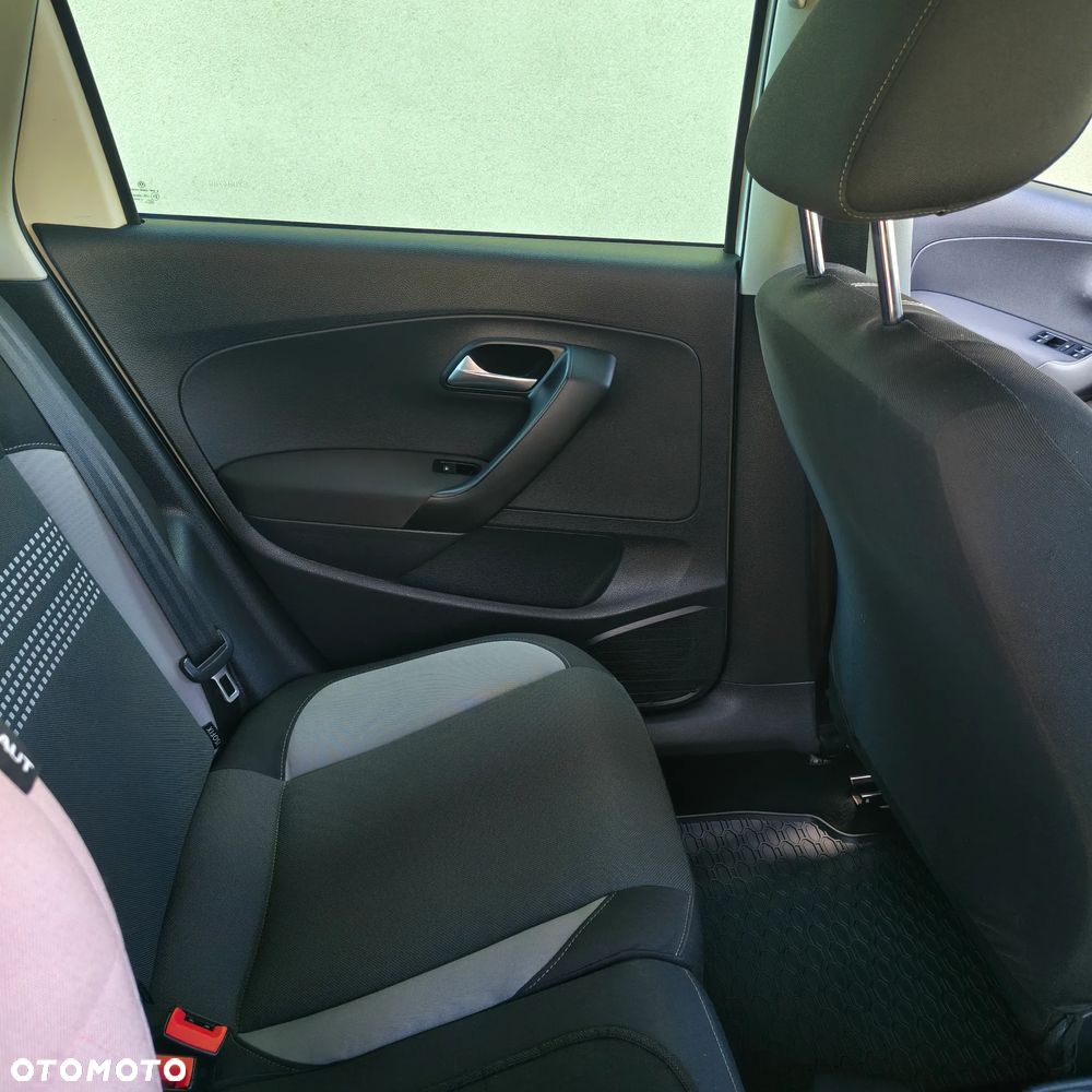 Volkswagen Polo 1.6 TDI Life - 10