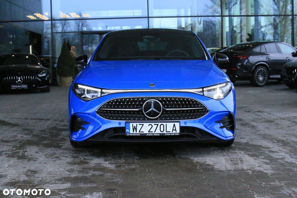 Mercedes-Benz CLA - 2