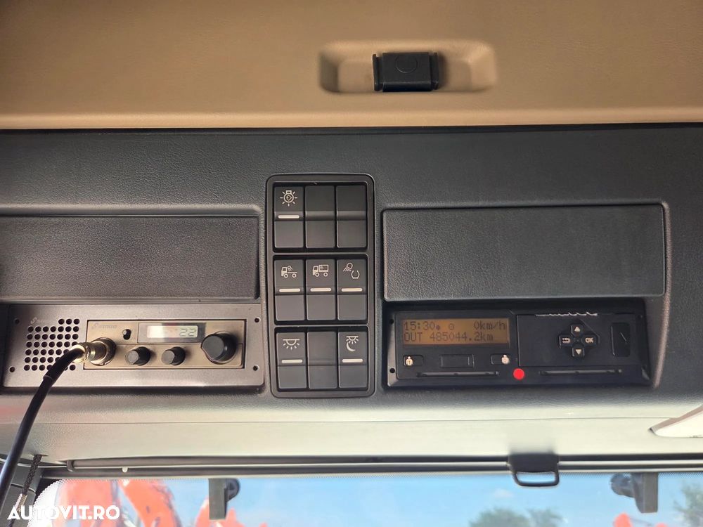 MAN TGX 18.500 4x2, 2018, 485.044km, rulata in GERMANIA, Carte identitateRAR, KIT BASCULARE, FULL OPTION, cutie automata+intarder, frigider, Aer cond STATIONARE, jante Aluminiu, anv 80% ok, rez aluminiu, posibilitate leasing 2 ani-PROMOTIE 21.900 Eur+Tva - 27