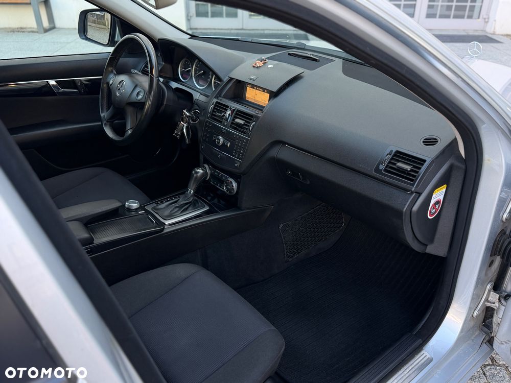 Mercedes-Benz Klasa C 180 Kompressor Automatik Avantgarde - 14