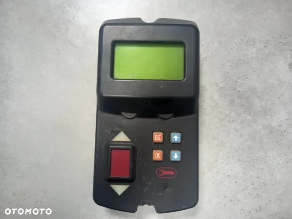 Monitor komputer wyświetlacz CAN Steyr CVT150 Case CVX - 1