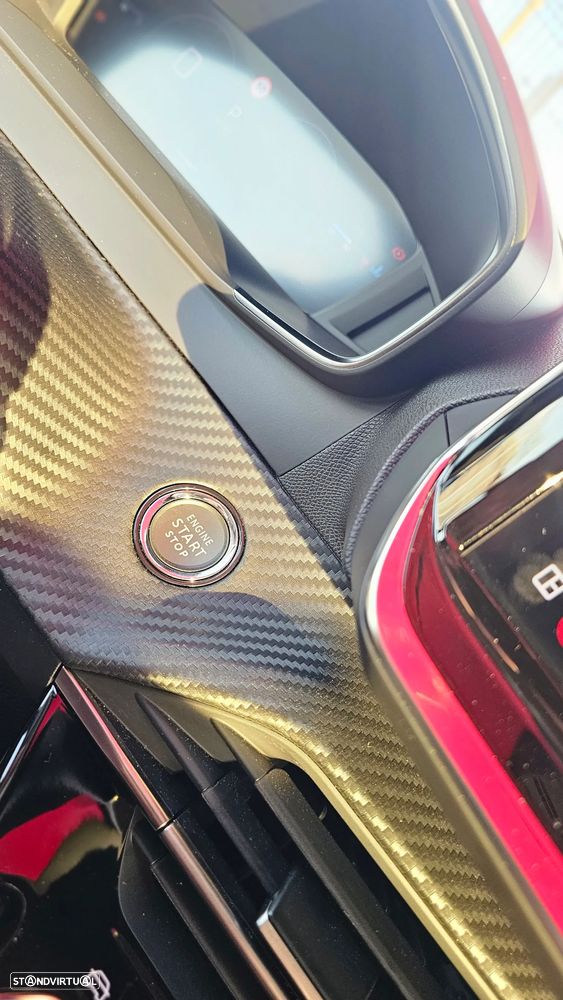 Peugeot 208 1.2 Hybrid Allure e-DCS6 - 12