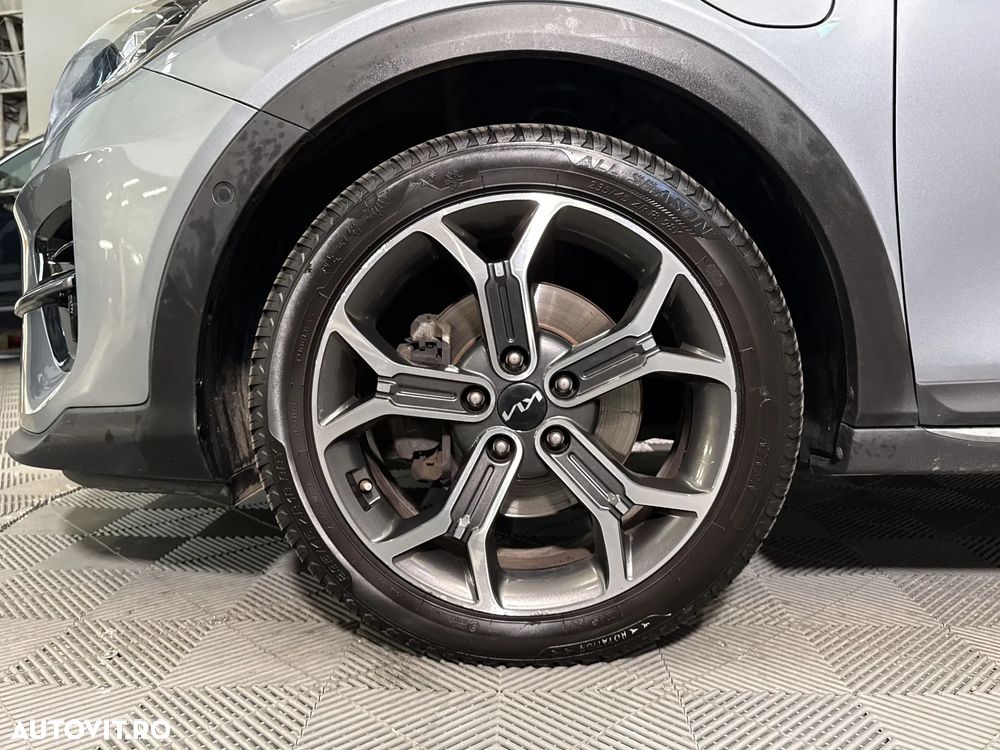 Kia XCeed - 14