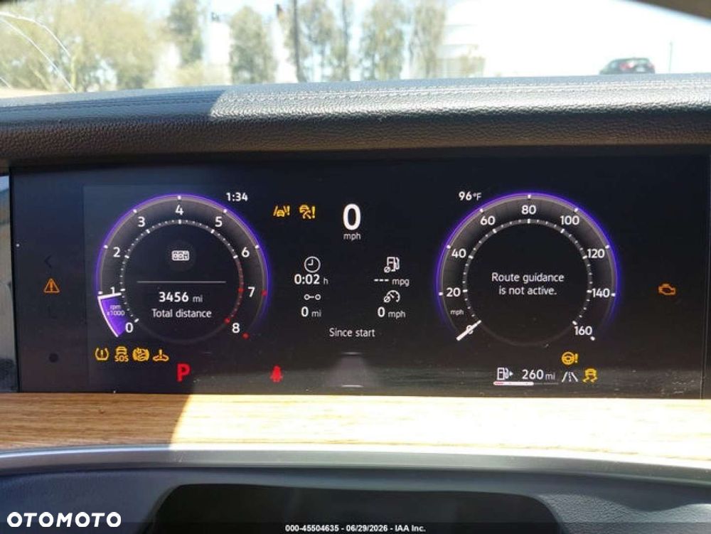 Volkswagen Tiguan - 11