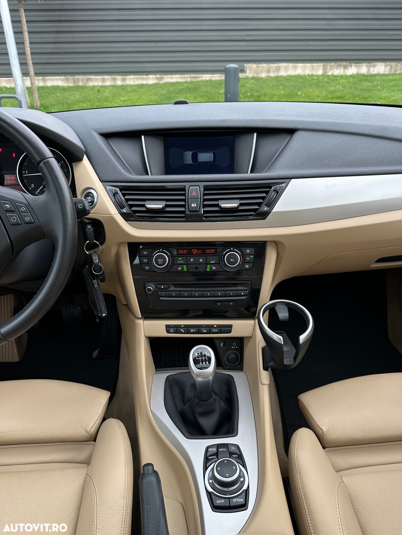 BMW X1 xDrive18d - 15