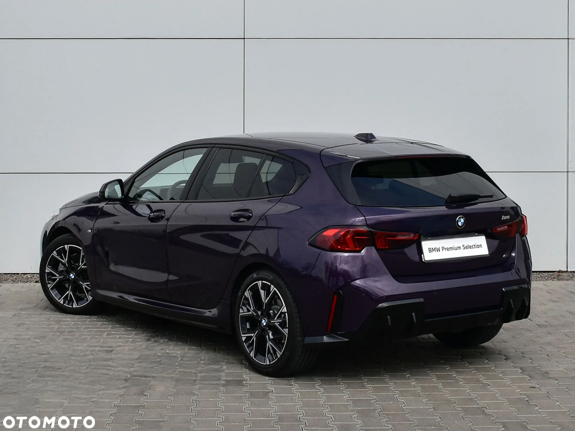BMW Seria 1 120i M Sport - 8