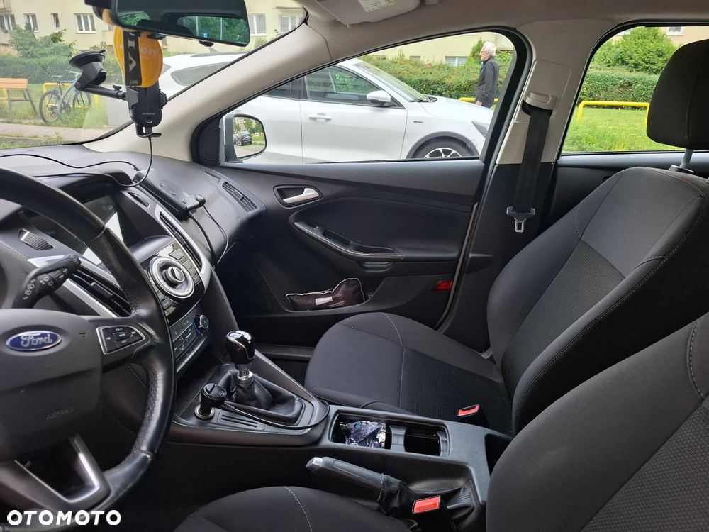 Ford Focus 1.5 TDCi ST-Line - 8