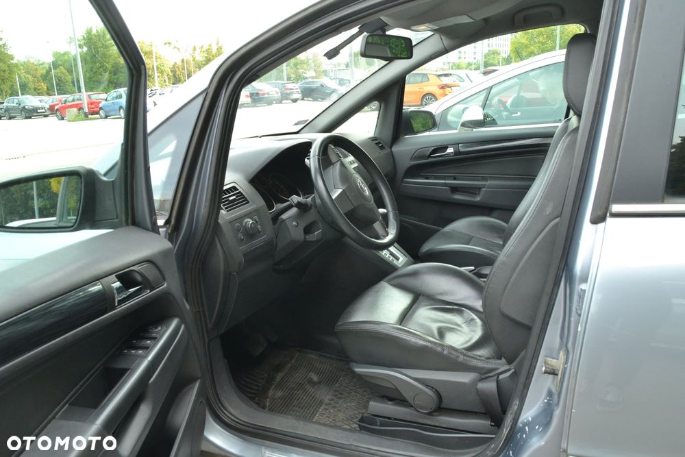 Opel Zafira - 6