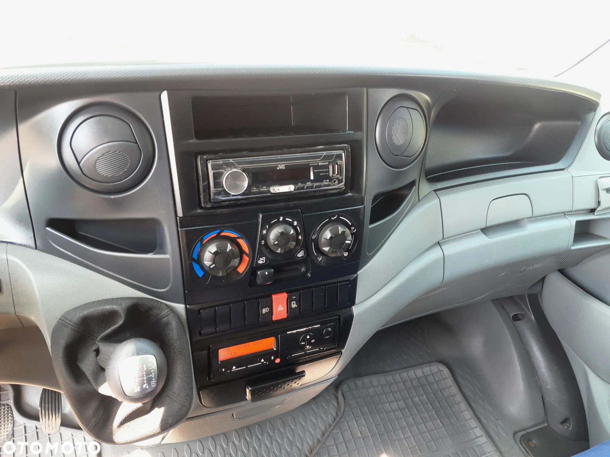 Iveco Daily 60C18 - 10