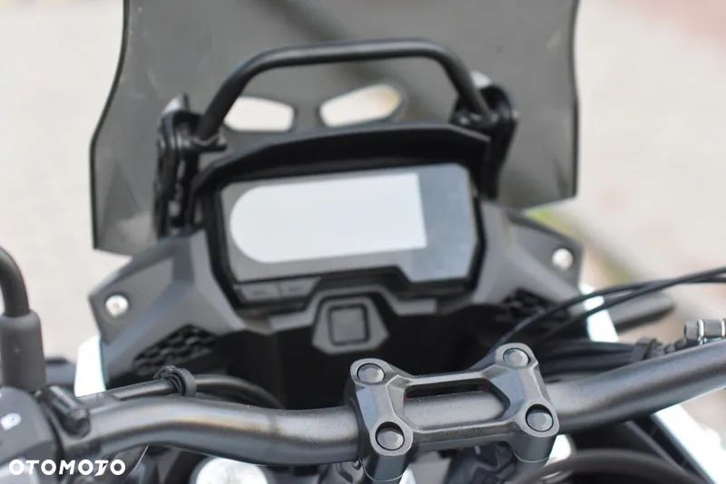 Honda CB - 33
