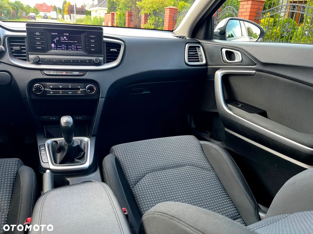Kia Ceed 1.6 CRDi SCR S - 13