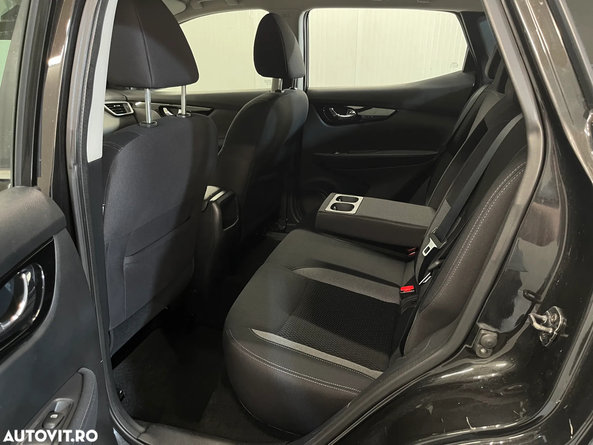 Nissan Qashqai 1.5 DCI DCT N-CONNECTA - 10