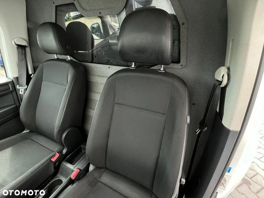 Volkswagen Caddy - 18