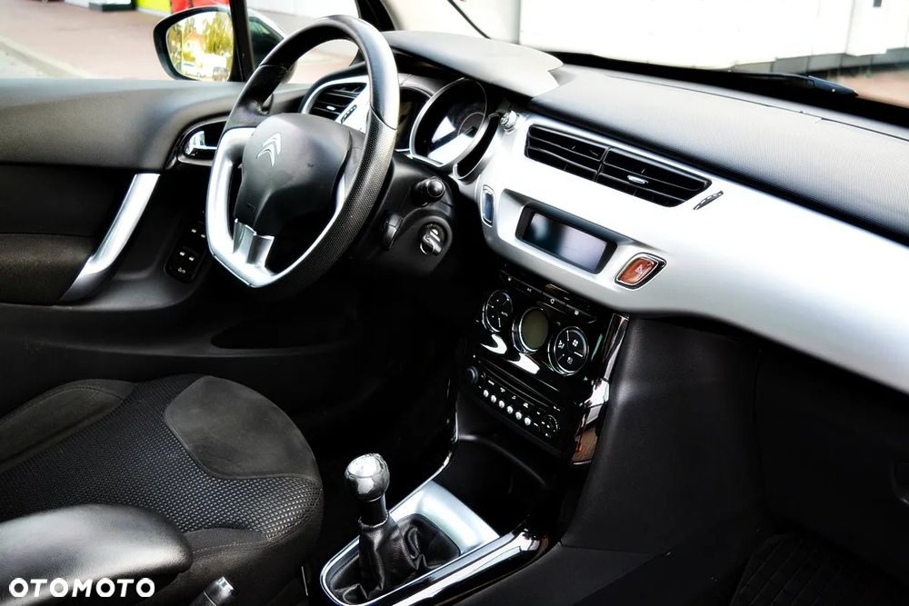 Citroën C3 1.6 HDi FAP Exclusive - 18