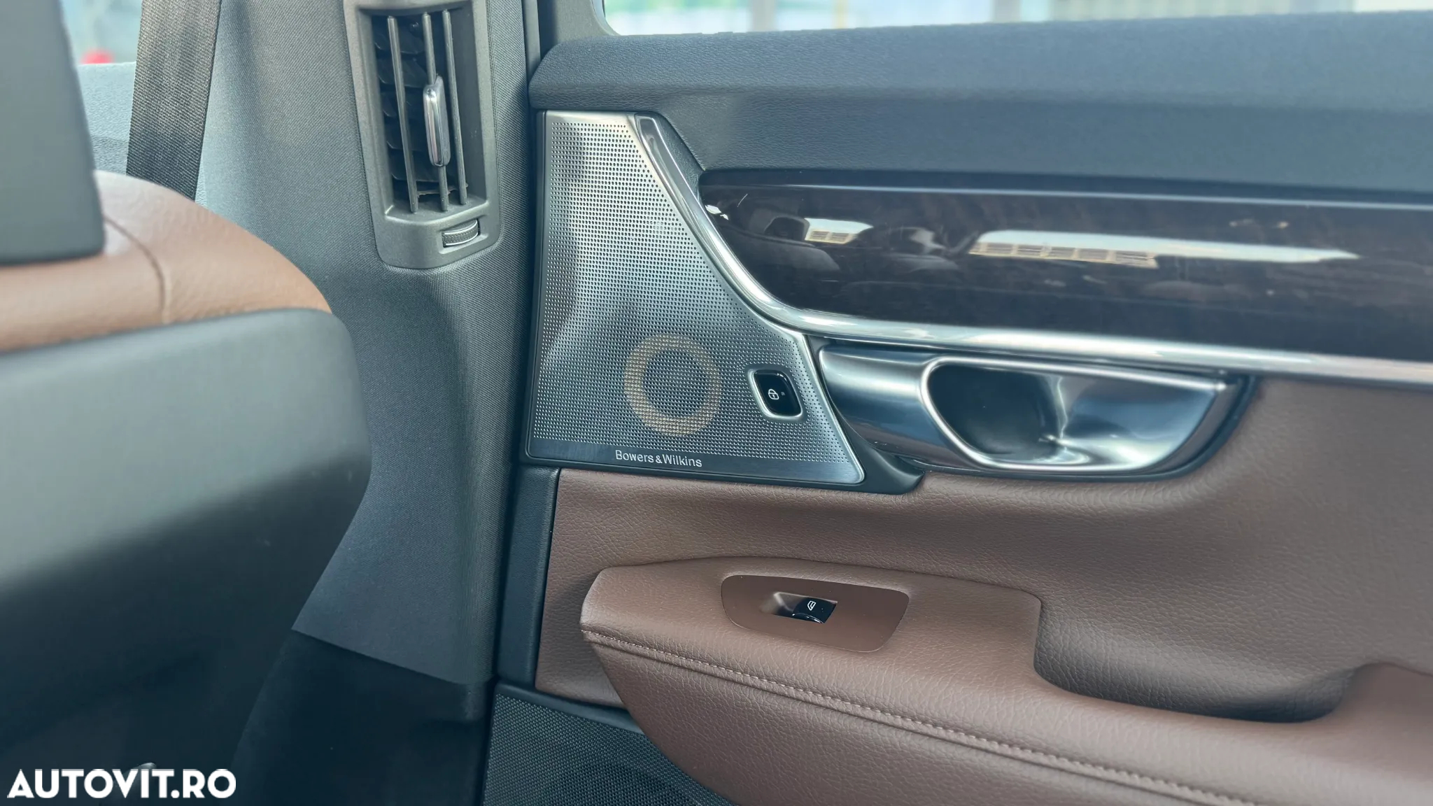 Volvo S90 - 15