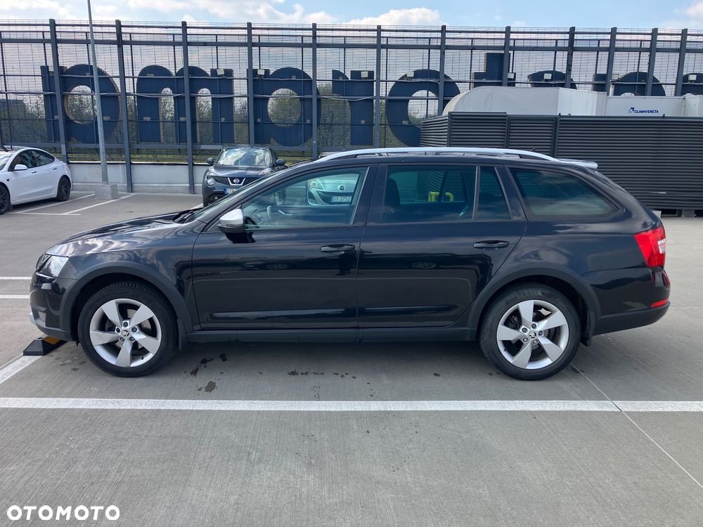 Skoda Octavia 2.0 TDI 4x4 DSG Scout - 5