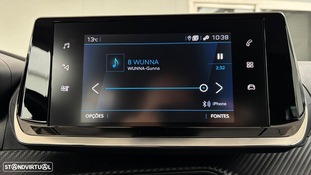 Peugeot 2008 1.5 BlueHDi Allure EAT8 - 18